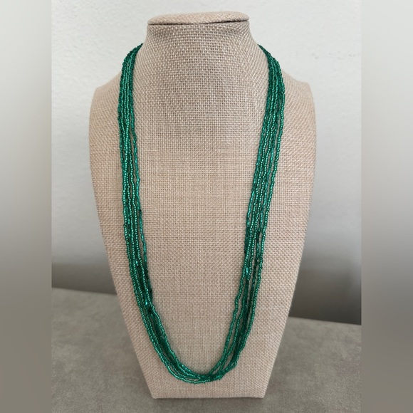 Green 5 Strand 24” Potay necklace - Picture 2 of 9